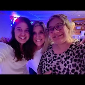 Meet your Posher, Christine